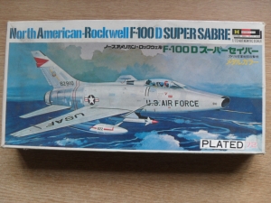 HASEGAWA 1/72 MJ-06 F-100D PLATED EARLY BOX